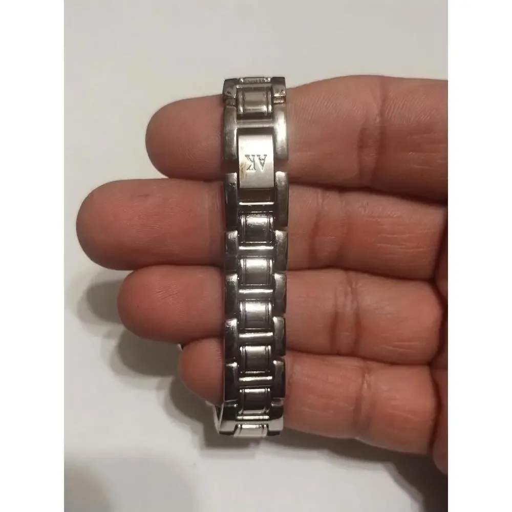Vintage ladies Anne Klein watch with new‎ battery